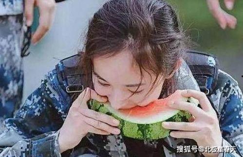 明星吃瓜去哪里吃,揭秘明星们热衷的美食聚集地